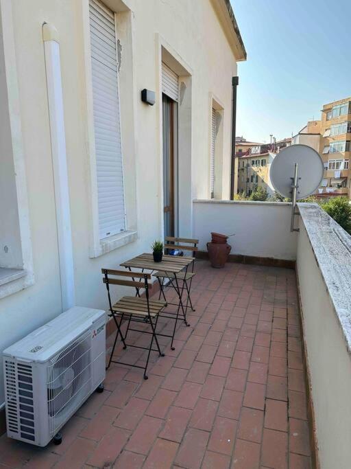 Casa Peroni Apartman Livorno Kültér fotó
